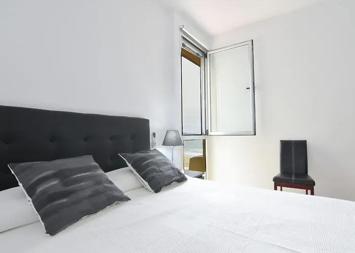 Seafront Terrace 2br Las Canteras Beach Apartament *